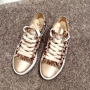 New🌼Michael Kors brand🌼new City Sneaker Shoes Size 9M